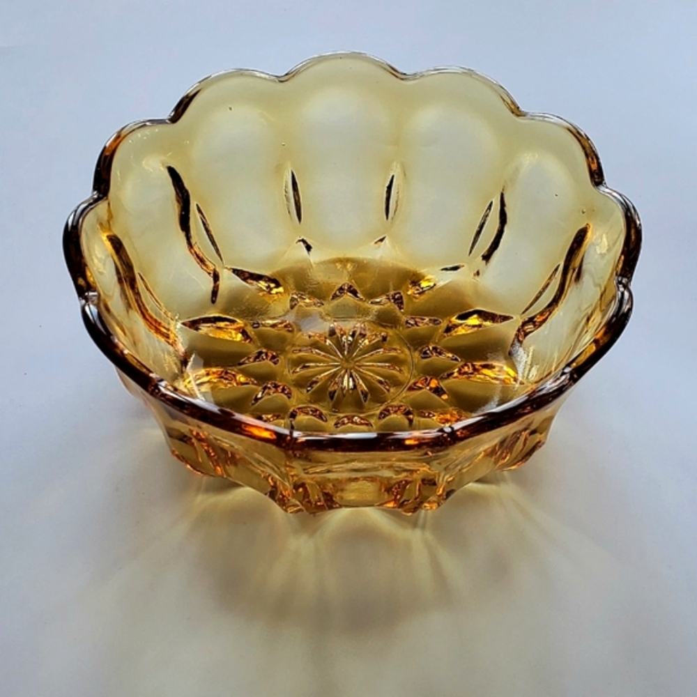 Fairfield Honey Amber 5" Base Fruit Dessert Bowl by Anchor Hocking 70s Sensation
